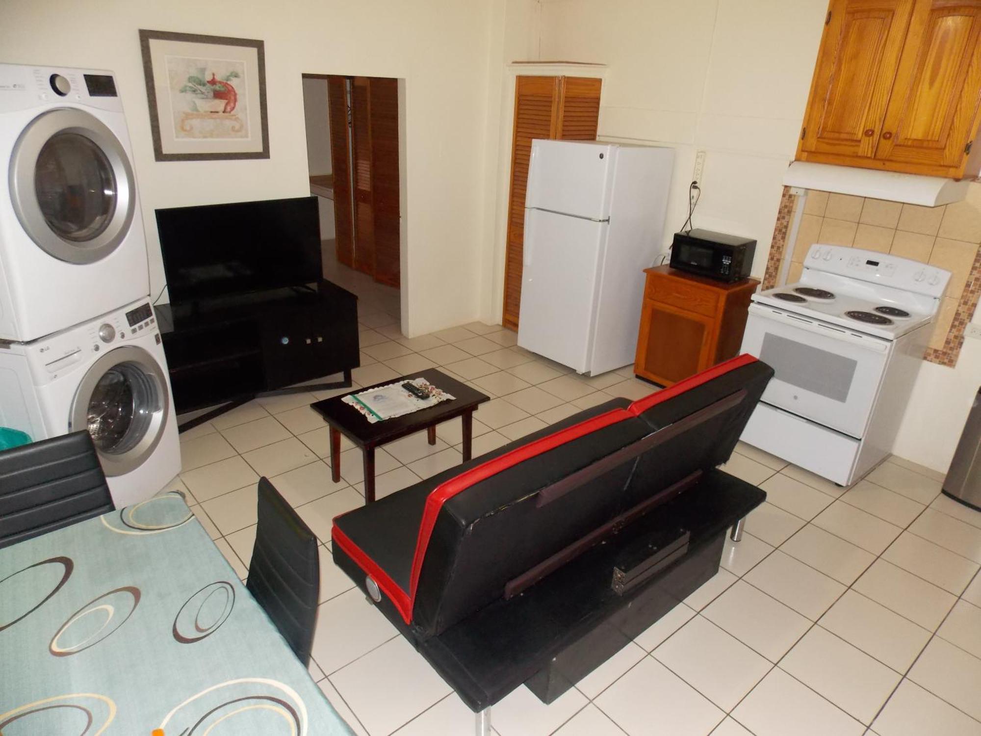 Stewart Apt- Trincity, Airport, Washer, Dryer, Office, Cable , Wifi Екстер'єр фото